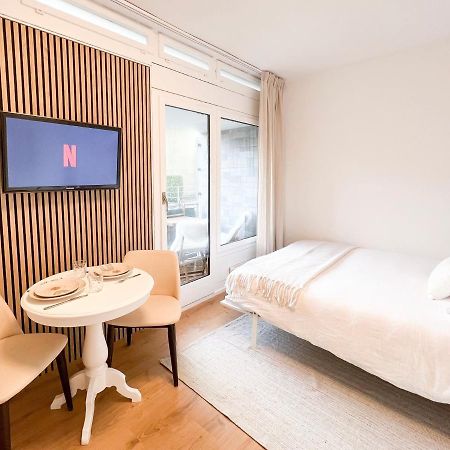Bright Tiny Studio - Shared Pool & Sauna - Free Parking - Air Condition Muralto 外观 照片